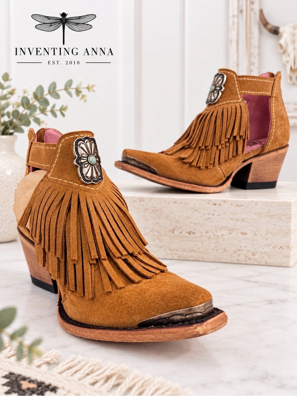 Junk Gypsy by Lane Tan Suede Fringe Western Booties Turquoise Concho size 7.5
